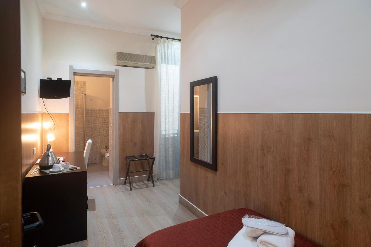 Hotel Tonic 3*
